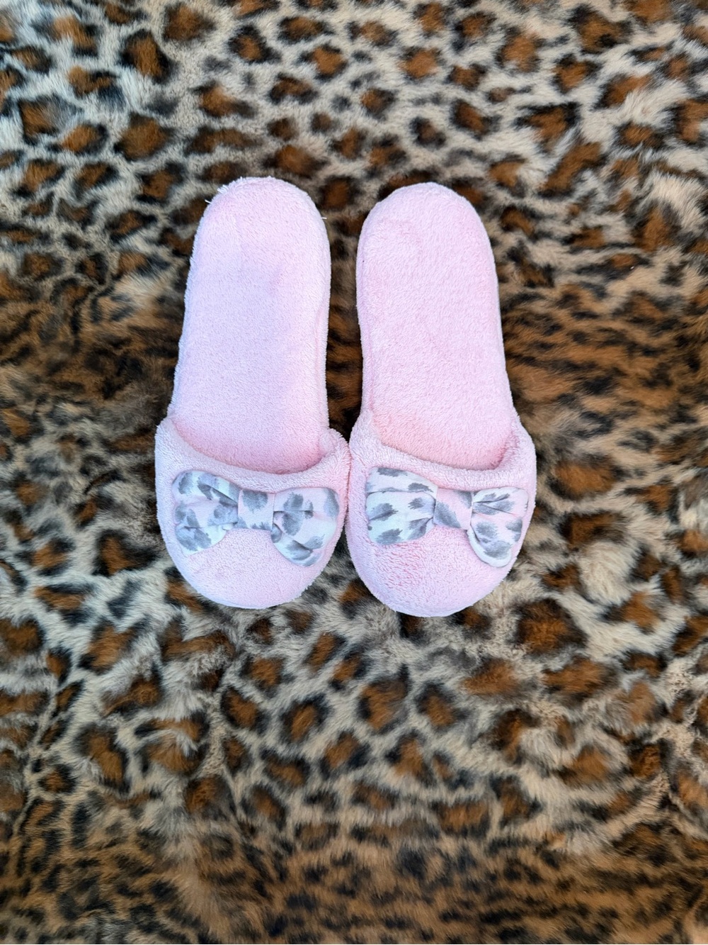 Victoria's Secret Light Pink Bow Slide Slippers
